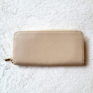 Tan Wallet